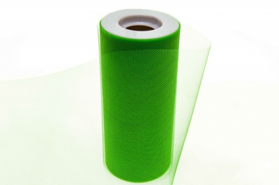 Фатин в шпульках 16-146, 10 гр/м2, шир. 15 см (в нам. 25+/-1 м), цвет зелёный - купить в Череповце. Цена: 100.69 руб.