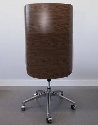 Кресло из натуральной кожи, каркас дерево арт. FX-BC06 - купить в Череповце. Цена 34 820.52 руб.