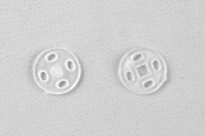 Кнопки пришивные пластиковые 10 мм, блистер 24шт, цв.-прозрачные - купить в Череповце. Цена: 48.41 руб.
